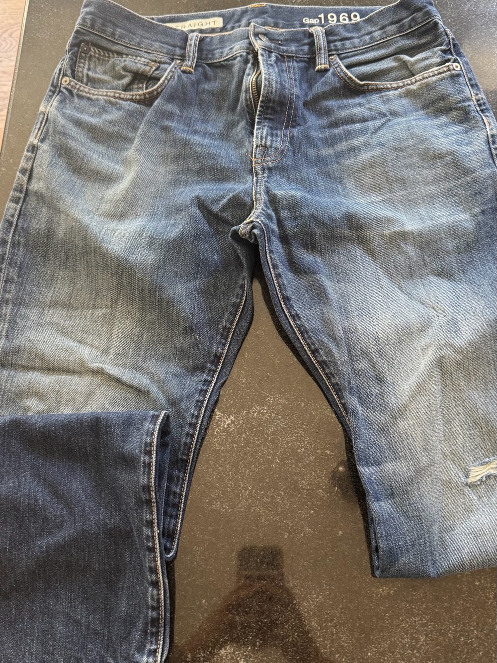 GAP Men's Straight Jeans in Faded Blue Denim